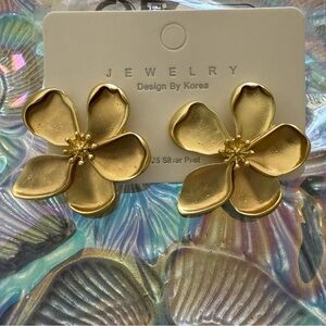 Gold Flower Earrings